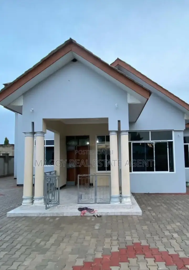 4bdrm House in Mbweni Moiji for rent in Mbweni