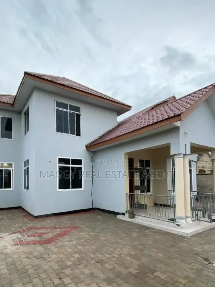 4bdrm House in Mbweni Moiji for rent in Mbweni
