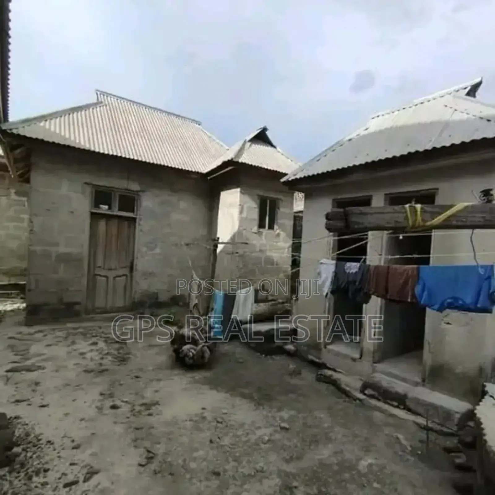 5bdrm House in Majohe Chuo Cha Rada, Ilala for sale in Ilala
