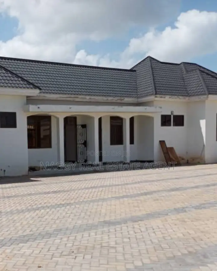 3bdrm House in Mbweni Ubungo for rent in Mbweni