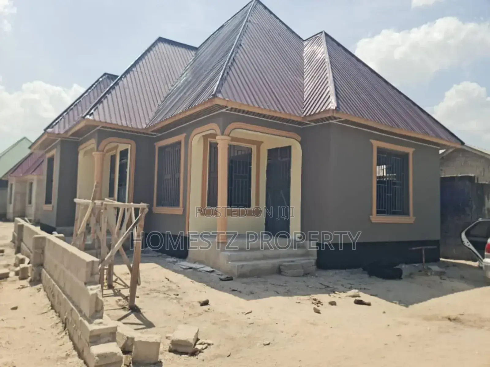 3bdrm House in Chamazi Mfenesini, Kinondoni for sale in Kinondoni
