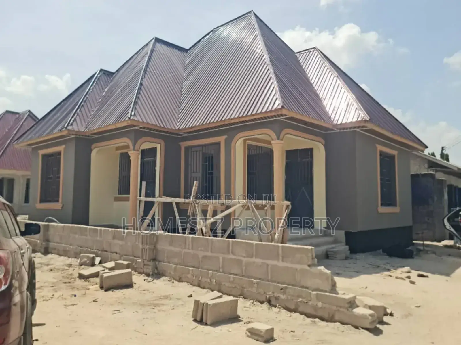 3bdrm House in Chamazi Mfenesini, Kinondoni for sale in Kinondoni