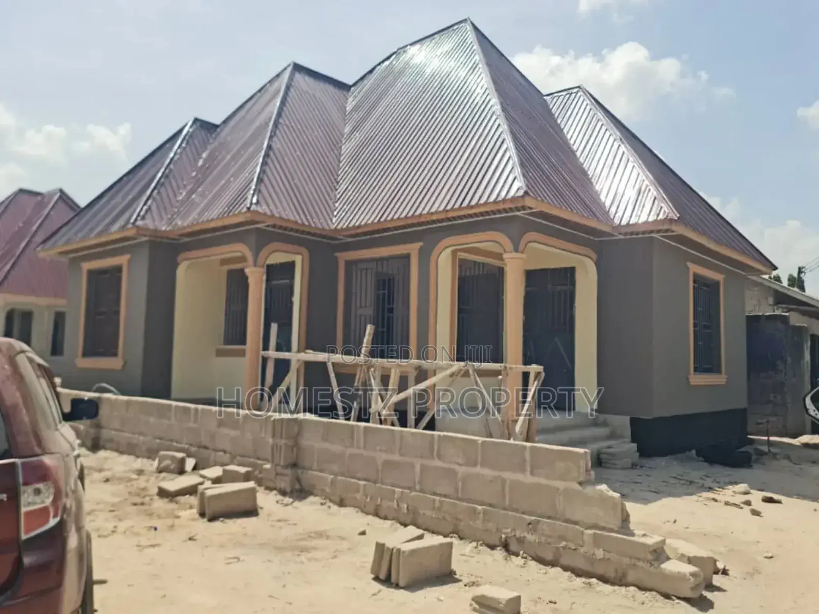 3bdrm House in Chamazi Mfenesini, Kinondoni for sale in Kinondoni