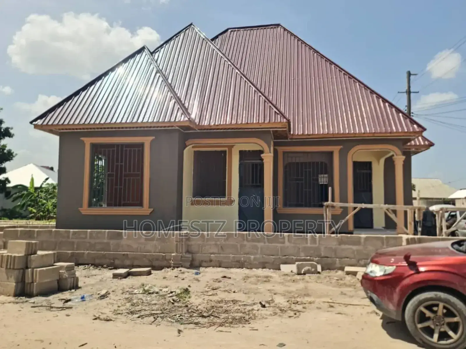 3bdrm House in Chamazi Mfenesini, Kinondoni for sale in Kinondoni