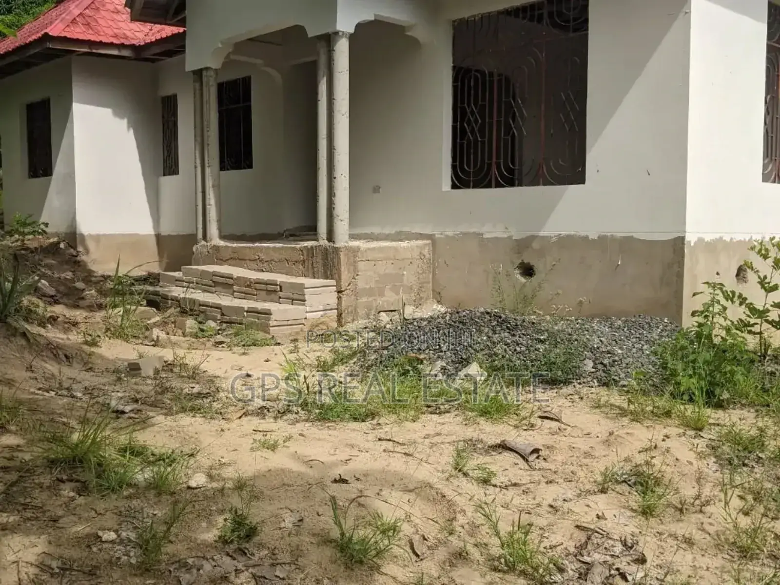 4bdrm House in Mbezi Msumi, Kinondoni for sale in Kinondoni