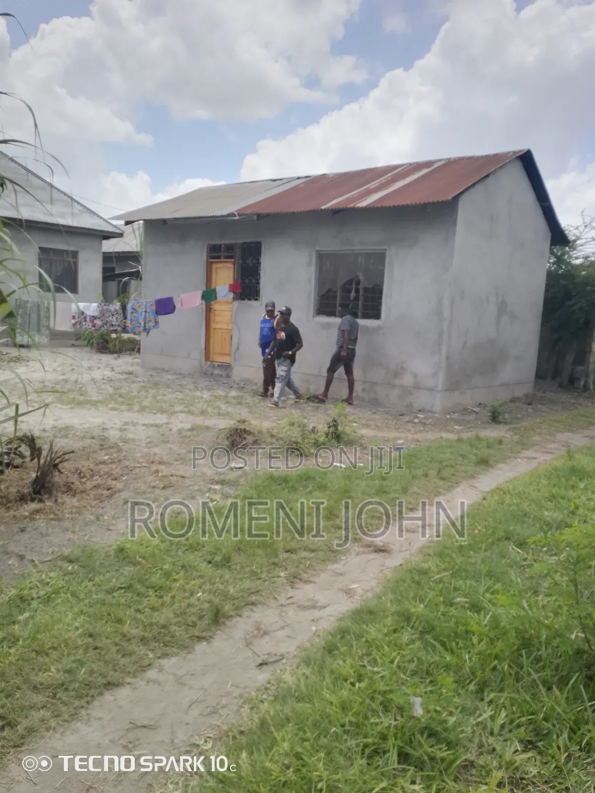 6bdrm Apartment in Tanzania Daresalaam, Ilala for sale in Ilala