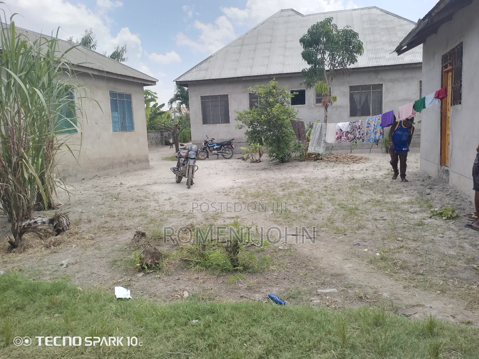6bdrm Apartment in Tanzania Daresalaam, Ilala for sale in Ilala