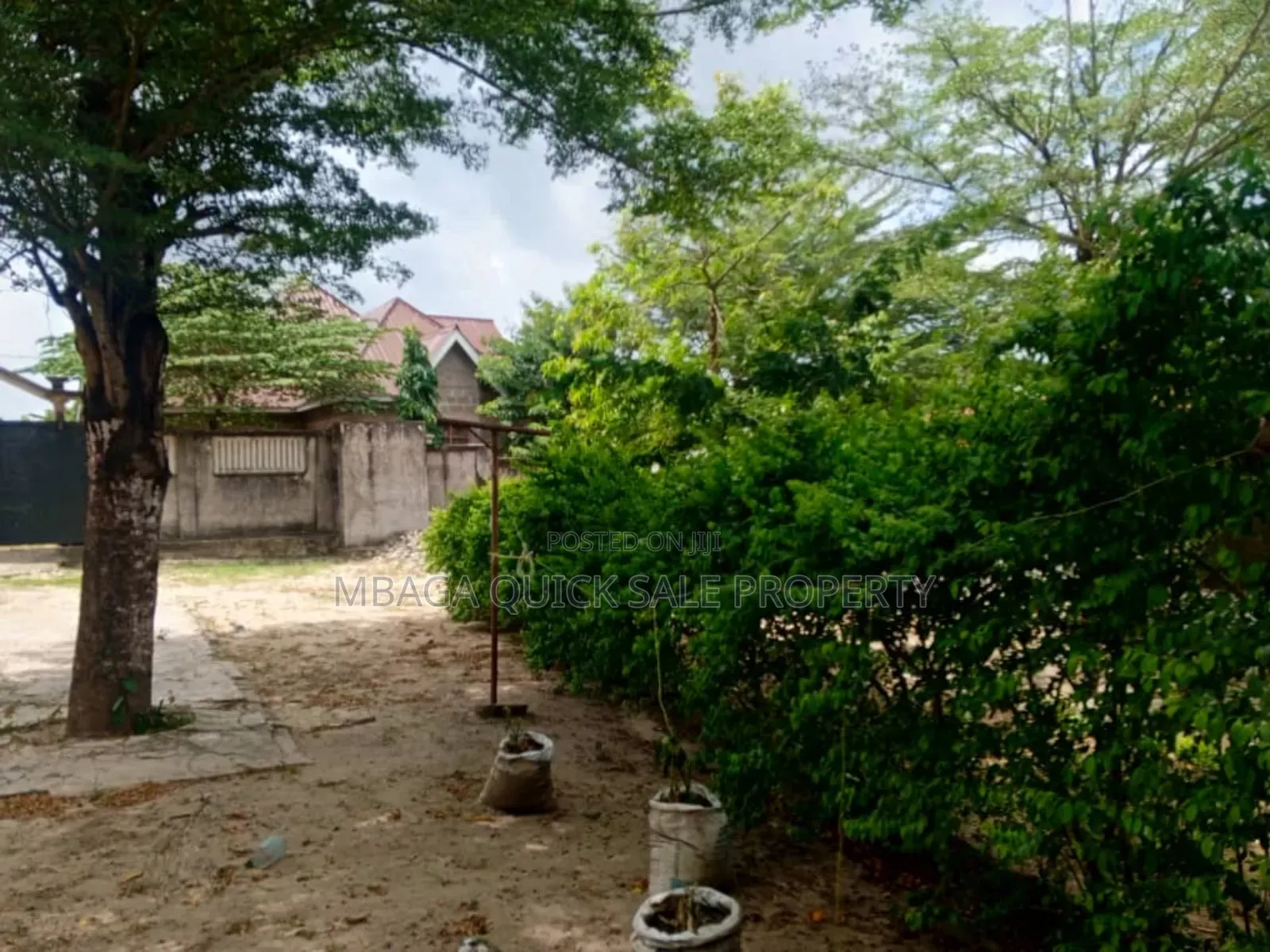 Yard Area SQM 3000 for Rent at Lugoda Gerezani in Gerezani