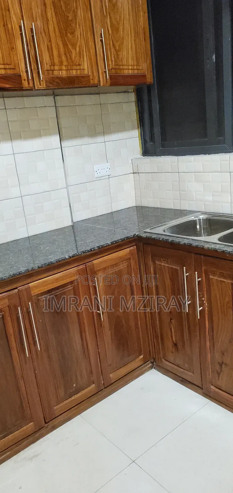 Kariokoo 3bdrms Reasonable Furnished in Kariakoo