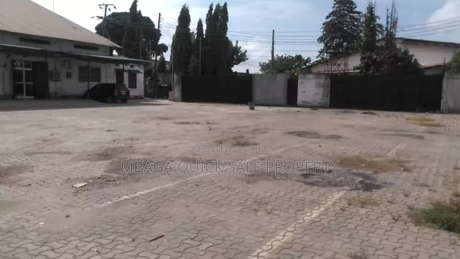 Yard SQM 2000 for Rent at Gerezani Lugoda in Gerezani