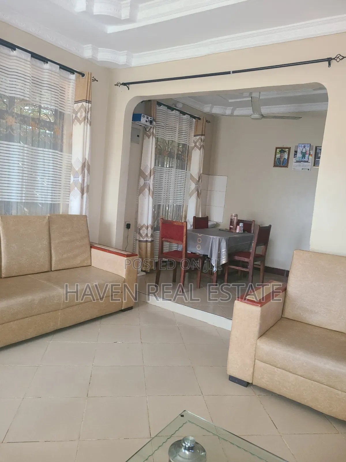 4bdrm House in Yombo for sale in Yombo