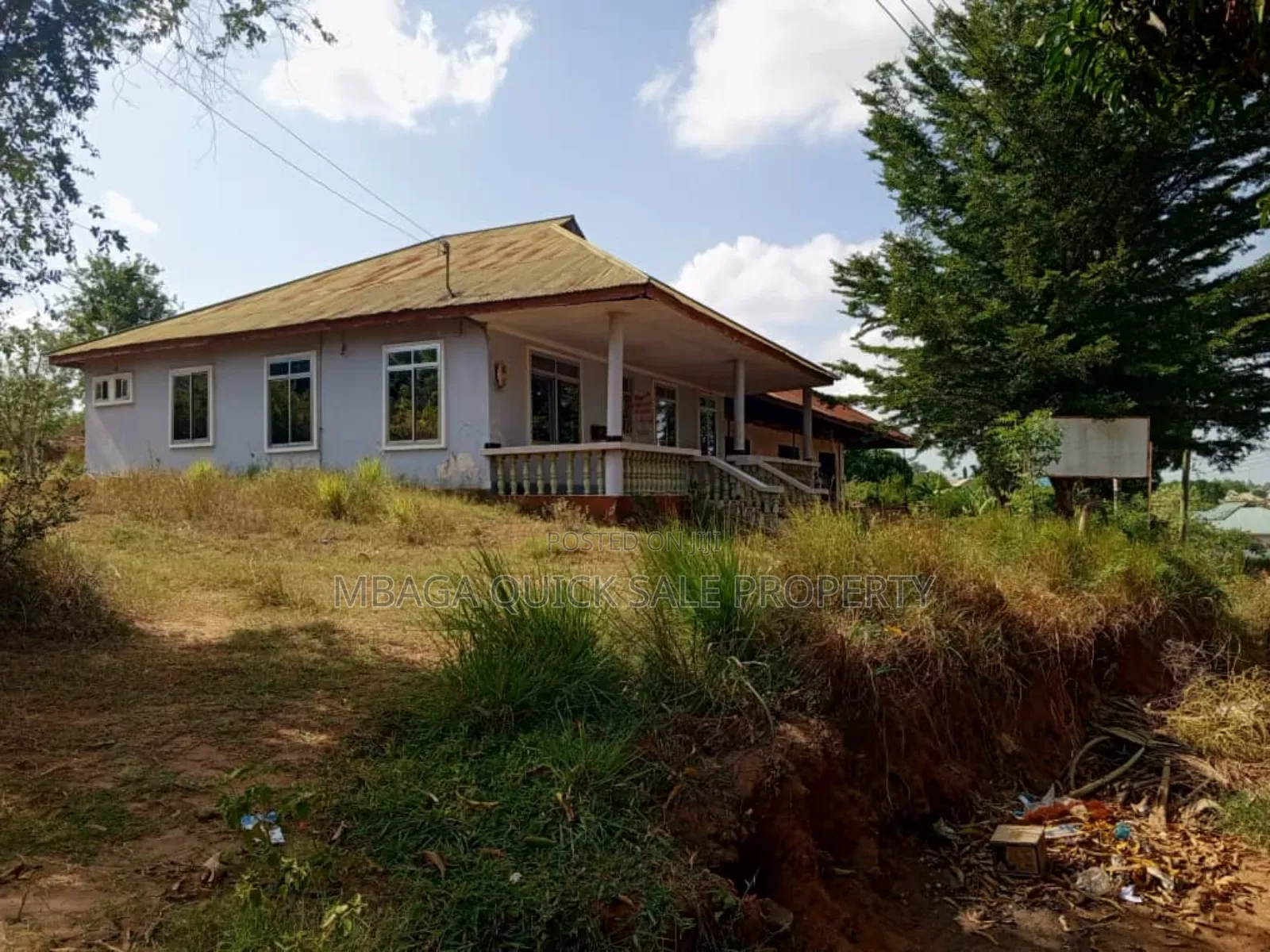 8 Bed Room House for Sale at Mbezi Luguluni Ideal for Hospit in Mbezi