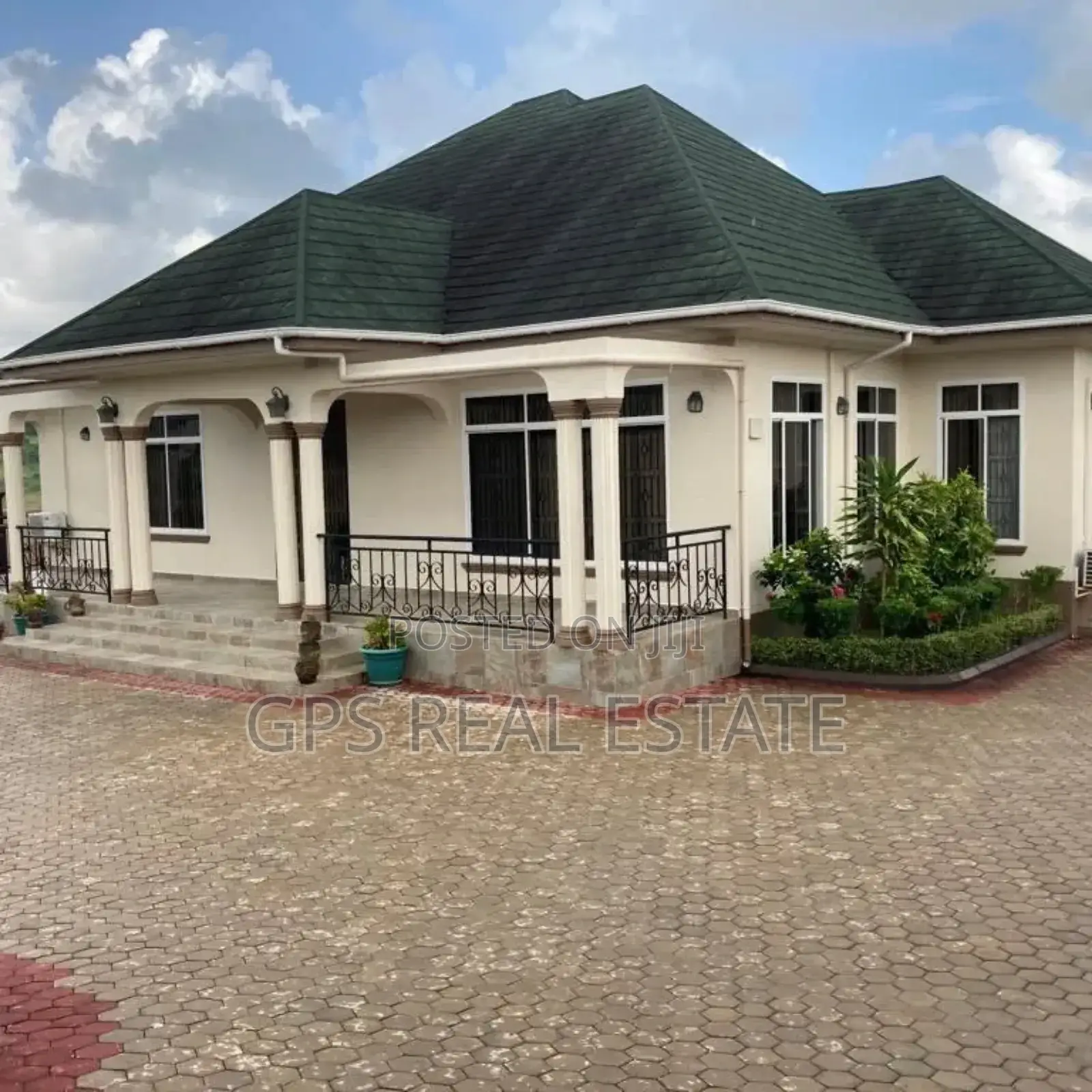 4bdrm House in Kibada, Kigamboni for sale in Kigamboni