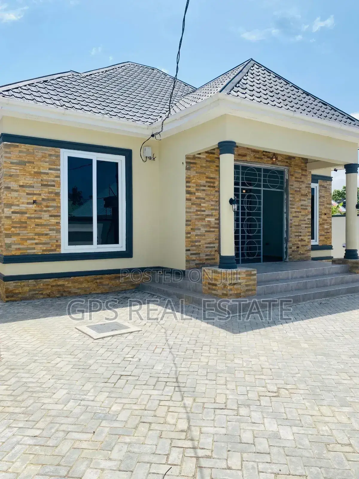 3bdrm House in Mji Mwema Kibugumo, Kigamboni for sale in Kigamboni