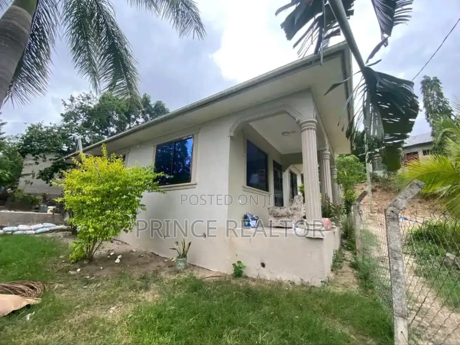 3bdrm House in Kibanda Cha Mkaa, Kinondoni for sale in Kinondoni
