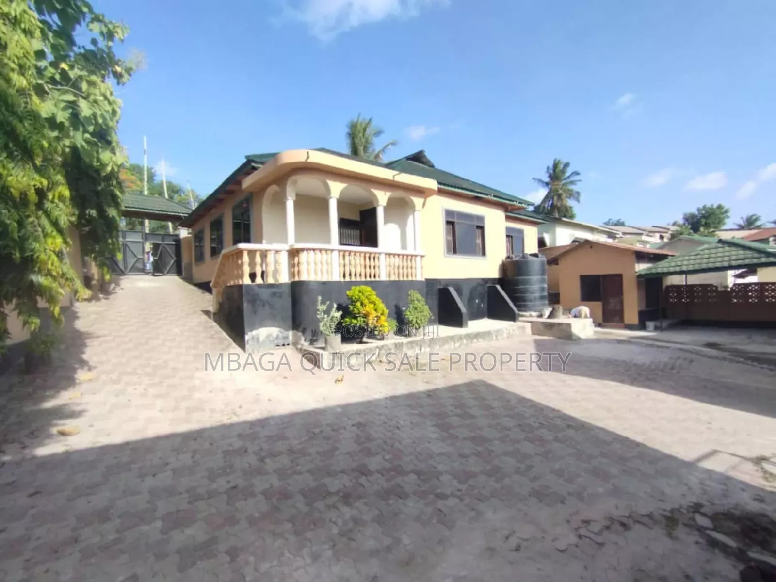 4bdrm House in Mikocheni for sale in Mikocheni