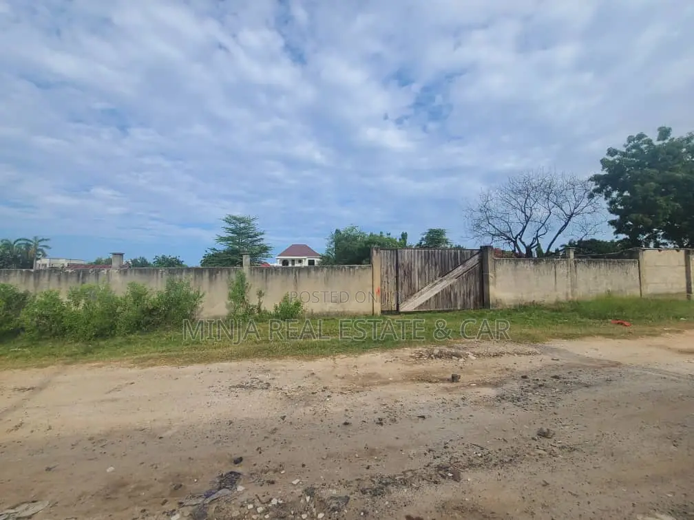 Plot for Sale Kunduchi Mtongani in Kunduchi
