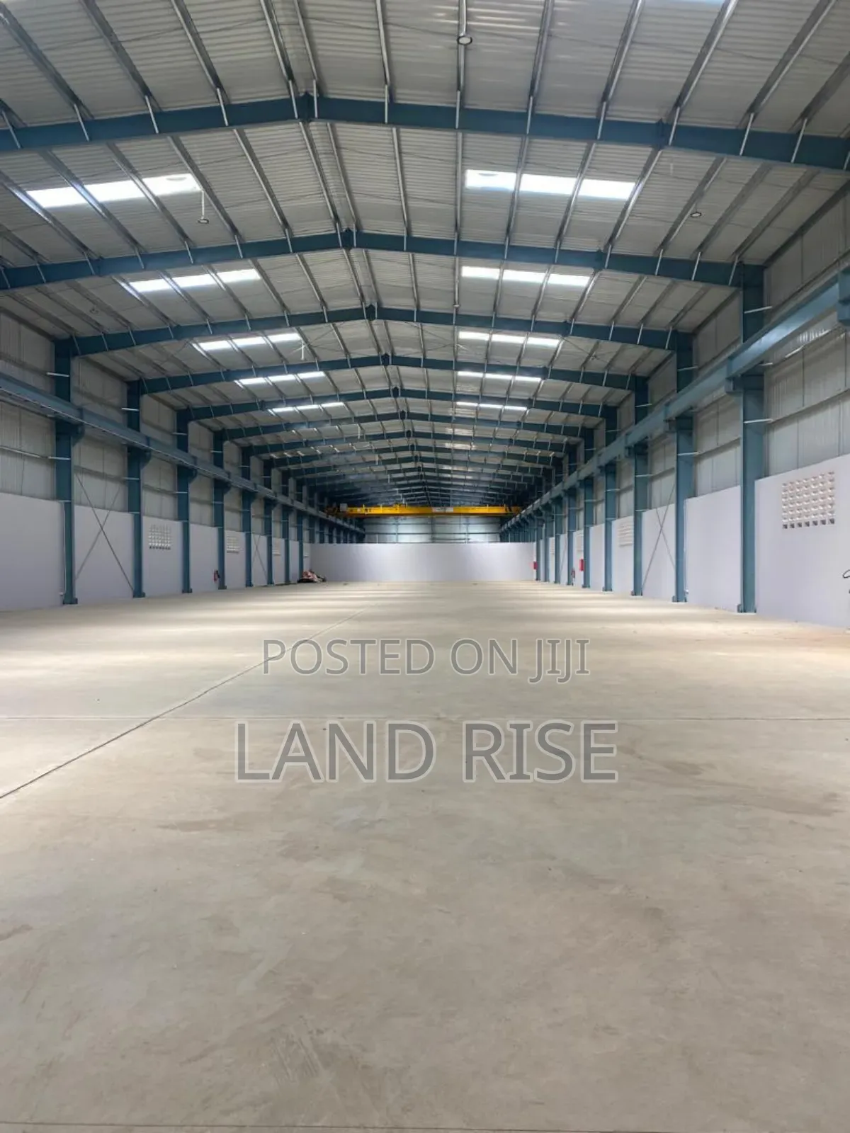 2400 Warehouse in Kibaha in Maili Mmoja