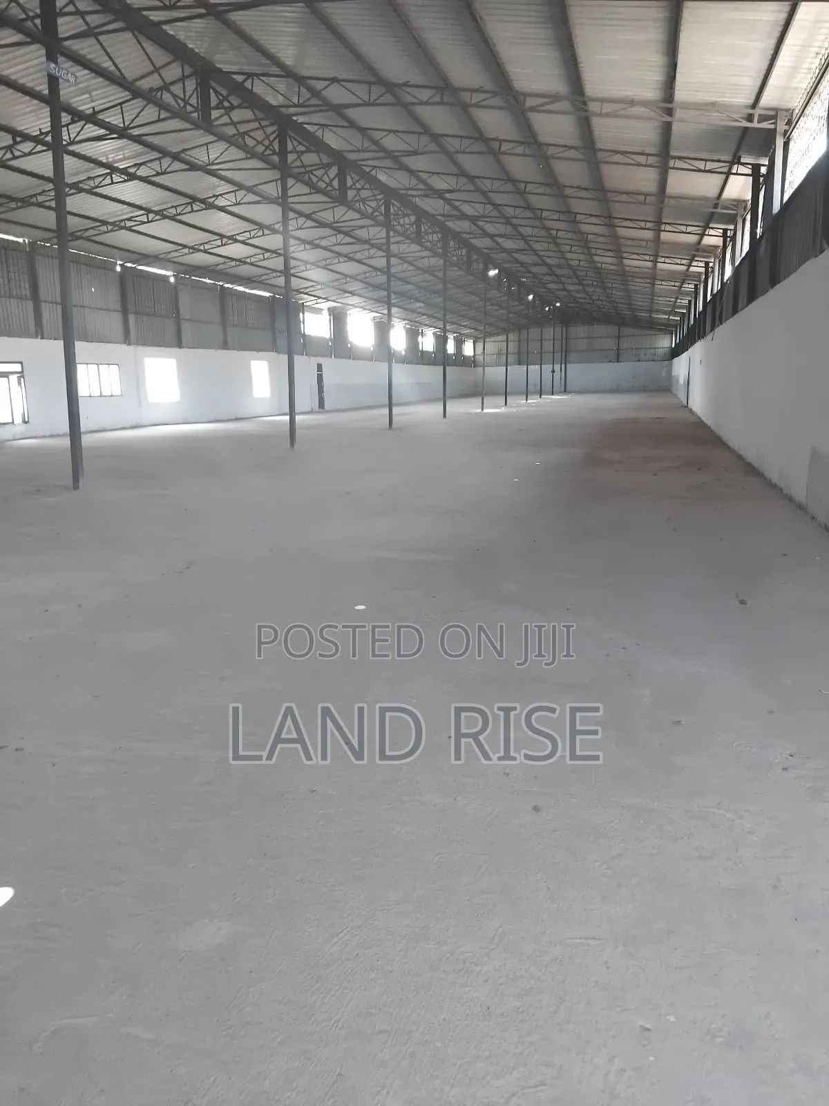 1400 SQM Warehouse in Tegeta in Kawe
