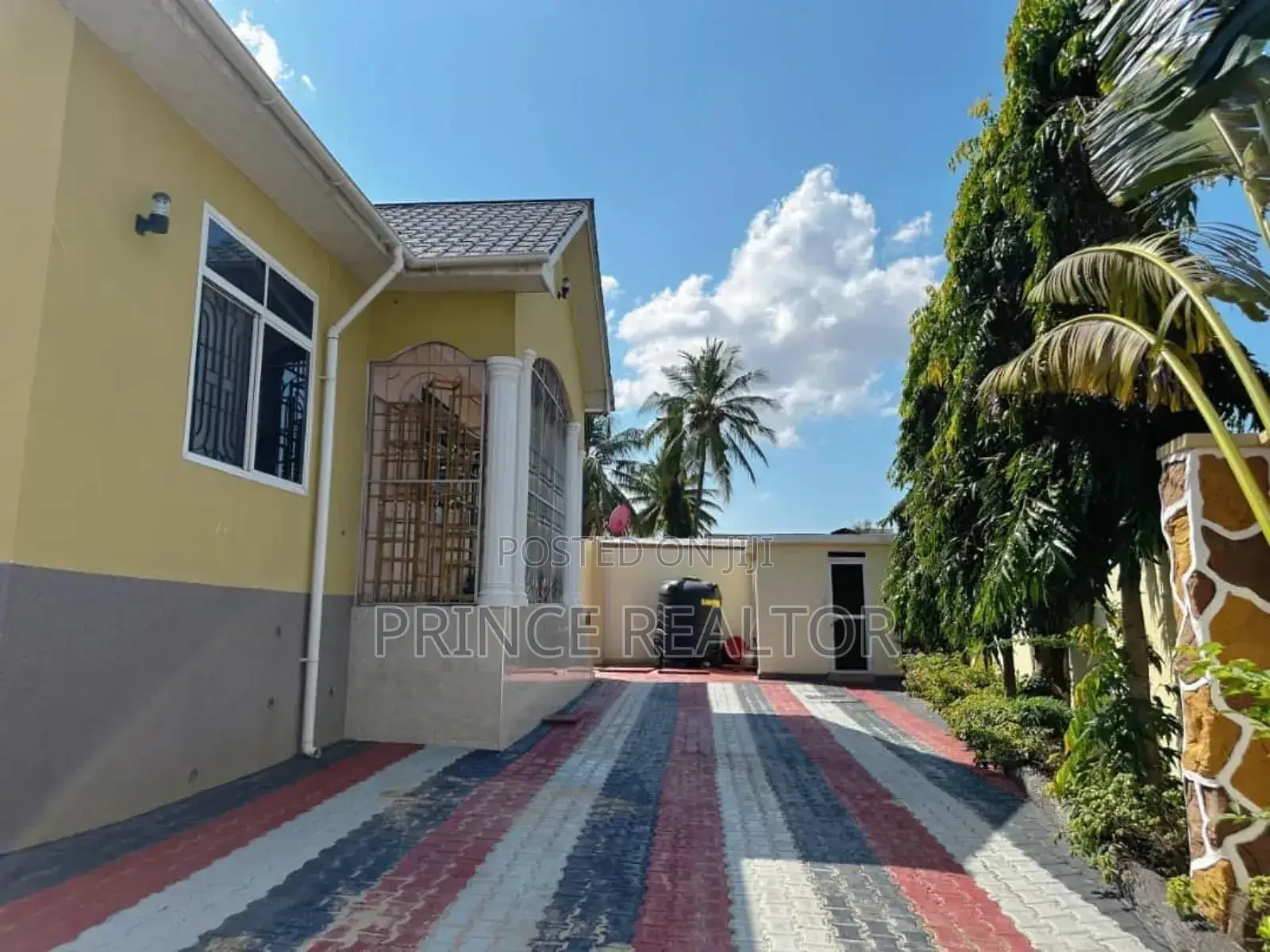 4bdrm House in Salasala, Kinondoni for sale in Kinondoni