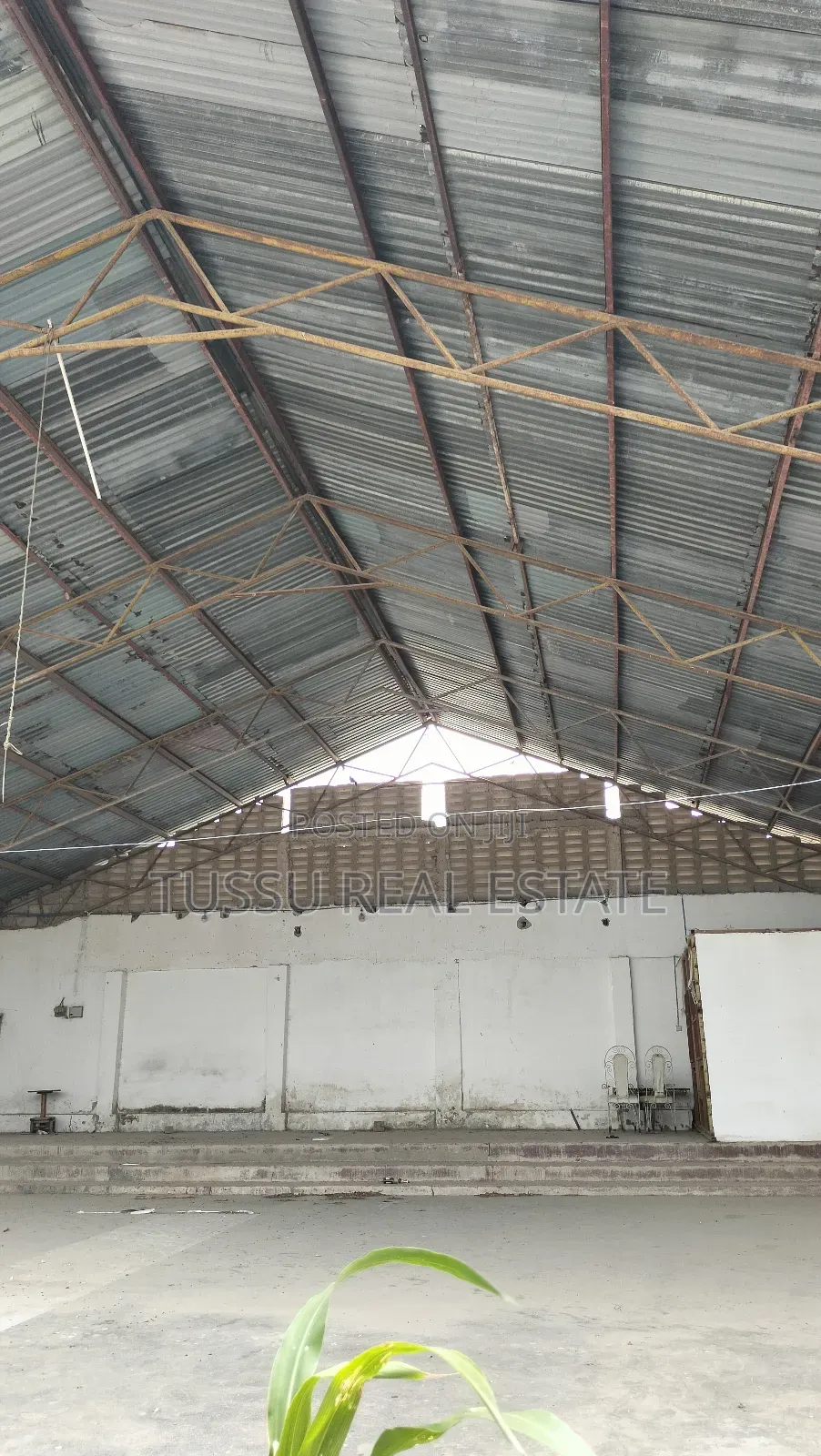 Warehouse for Rent Mbezibeach Makonde in Kinondoni