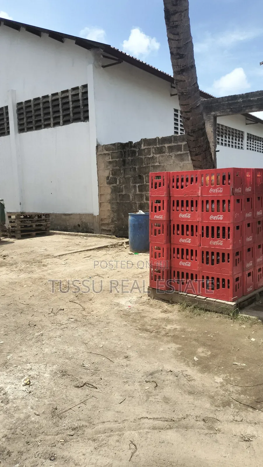 Ware House for Rent Mbezibeach DSM in Kinondoni