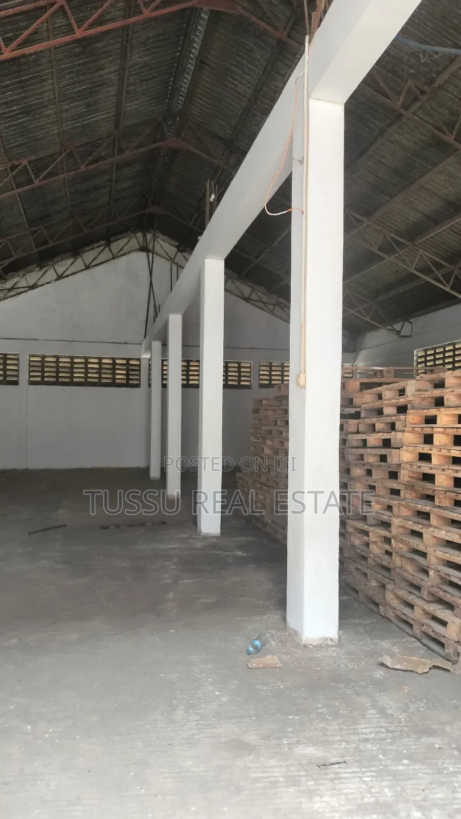 Ware House for Rent Mbezibeach DSM in Kinondoni