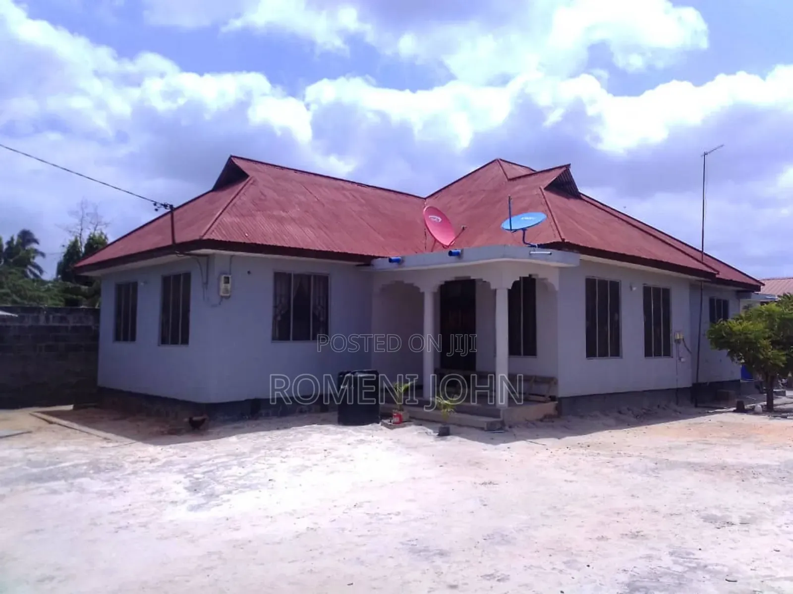 8bdrm House in Tanzania Daresalaam, Ilala for sale in Ilala
