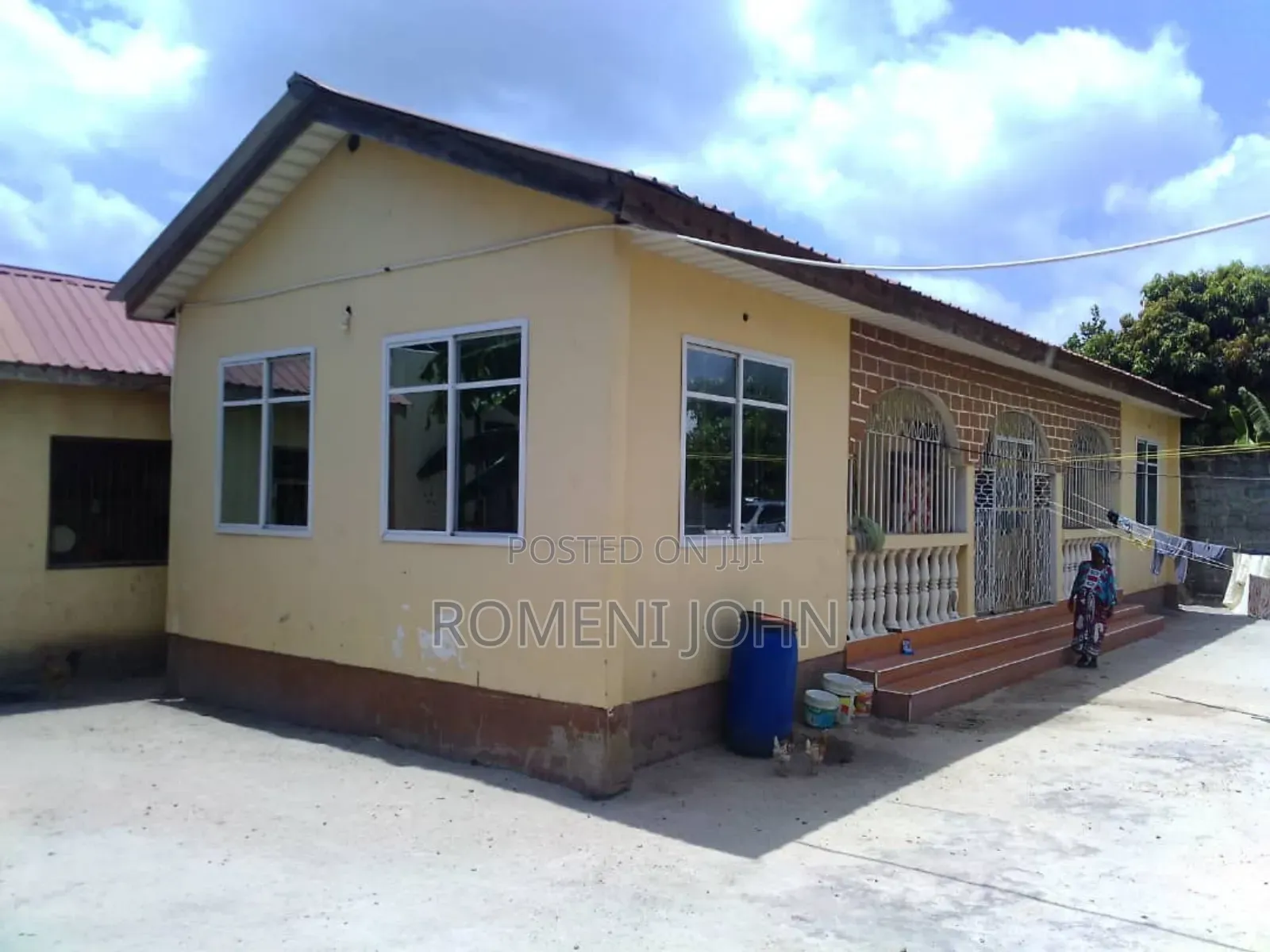 8bdrm House in Tanzania Daresalaam, Ilala for sale in Ilala