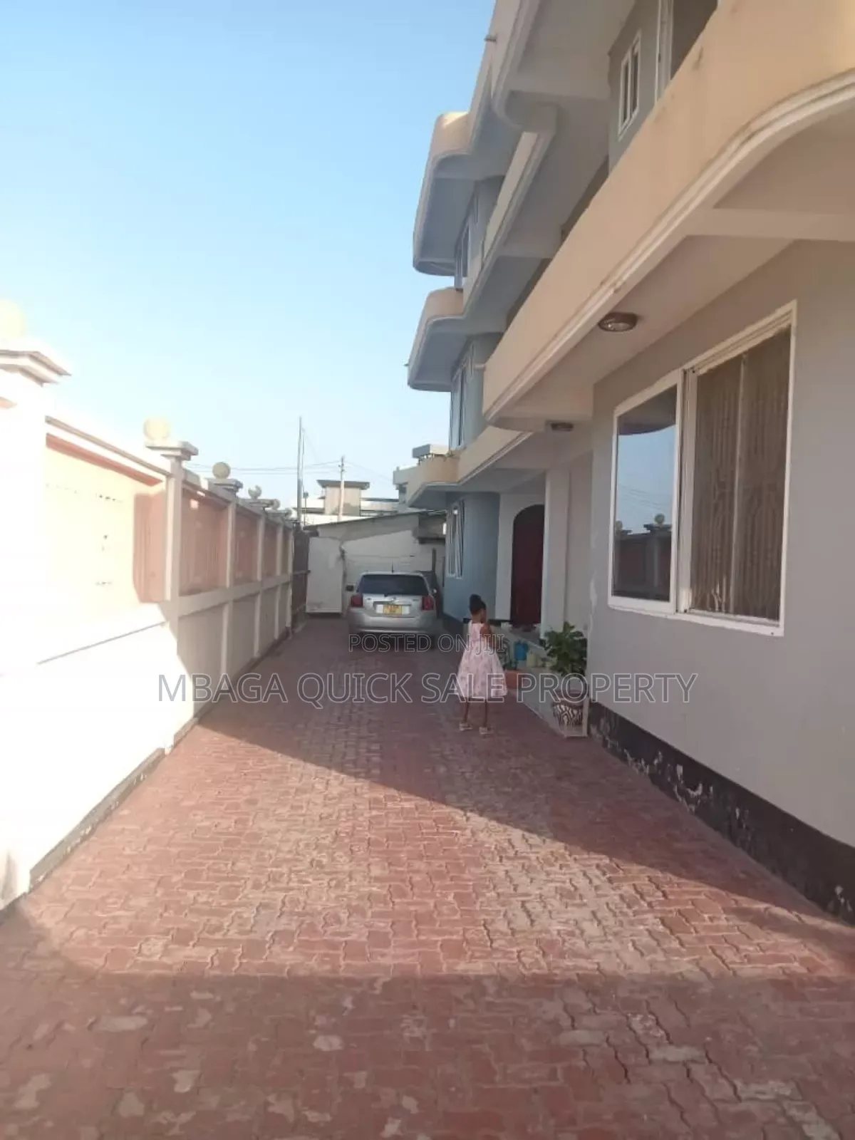 8bdrm House in Kijitonyama for sale in Kijitonyama