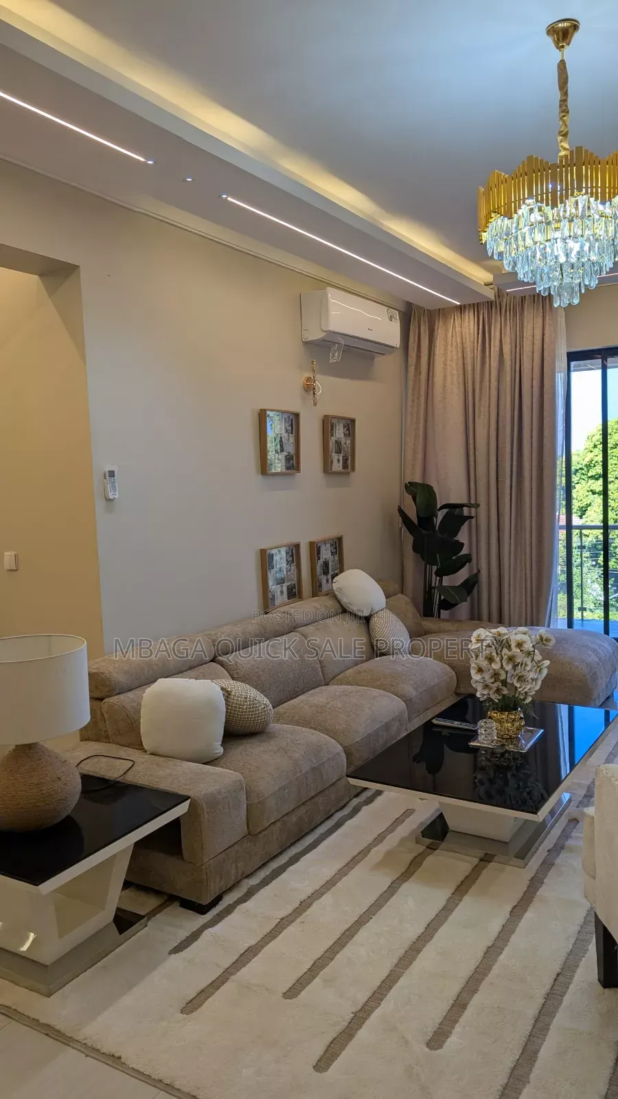 3bdrm Apartment in Oyster Bay for sale in Oyster Bay