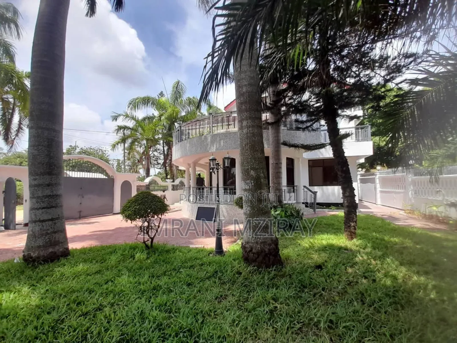 4bdrm Bungalow in Upanga East for rent in Upanga East