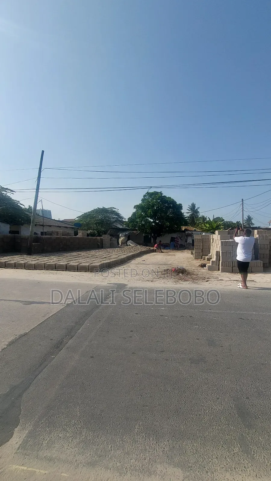 Plot It Look at Tarmac Kinondoni Bwawani in Kinondoni