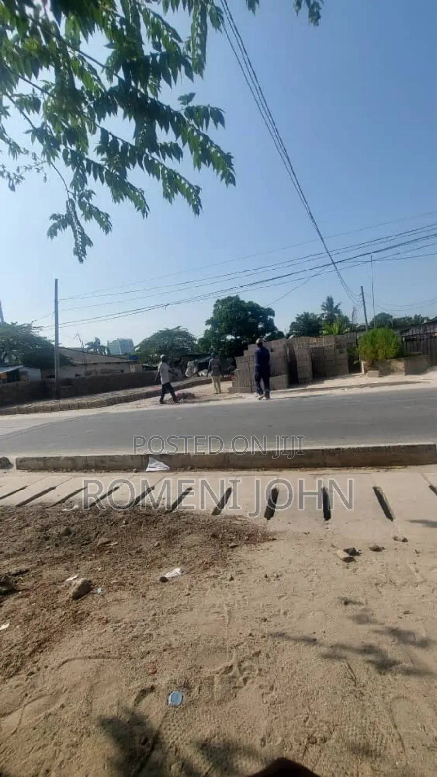 Eneo La Kibiashara Linauzwa Milioni 350 Kinondoni Victoria. in Ilala