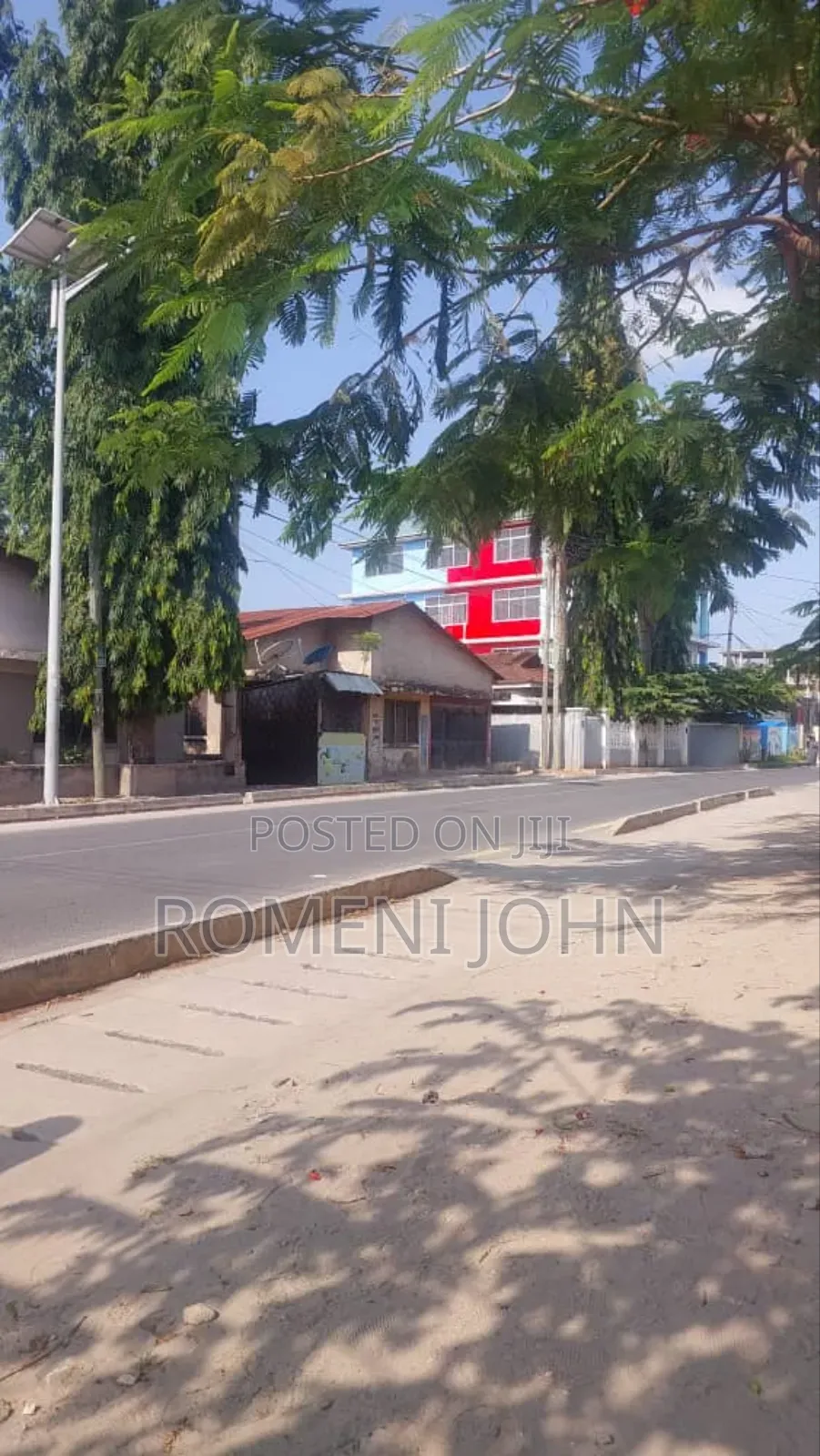 Eneo La Kibiashara Linauzwa Milioni 350 Kinondoni Victoria. in Ilala