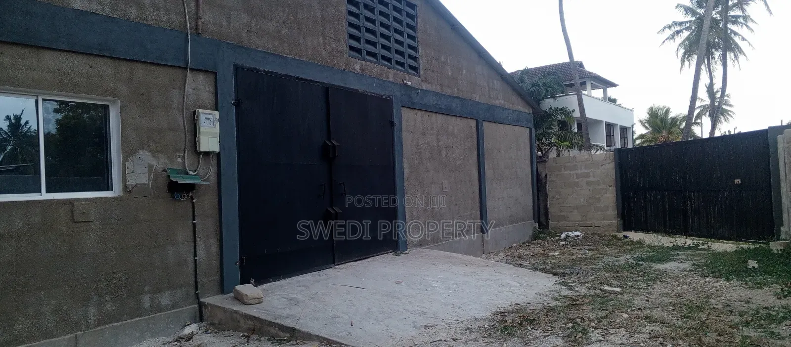 We're House to Let in Kawe Beach in Kawe