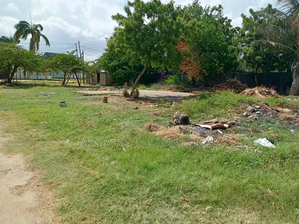 Plot for Sale Mbezi Beach, Mbezi Chini. in Mbezi Beach