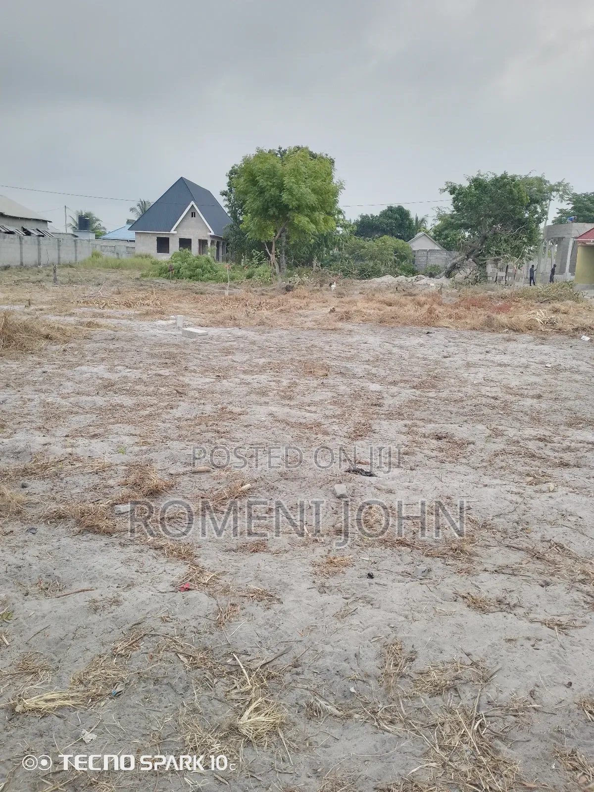 Kiwanja Sqmita 200 Kinauzwa Milioni 4.5 Ukonga Bombambili. in Ilala