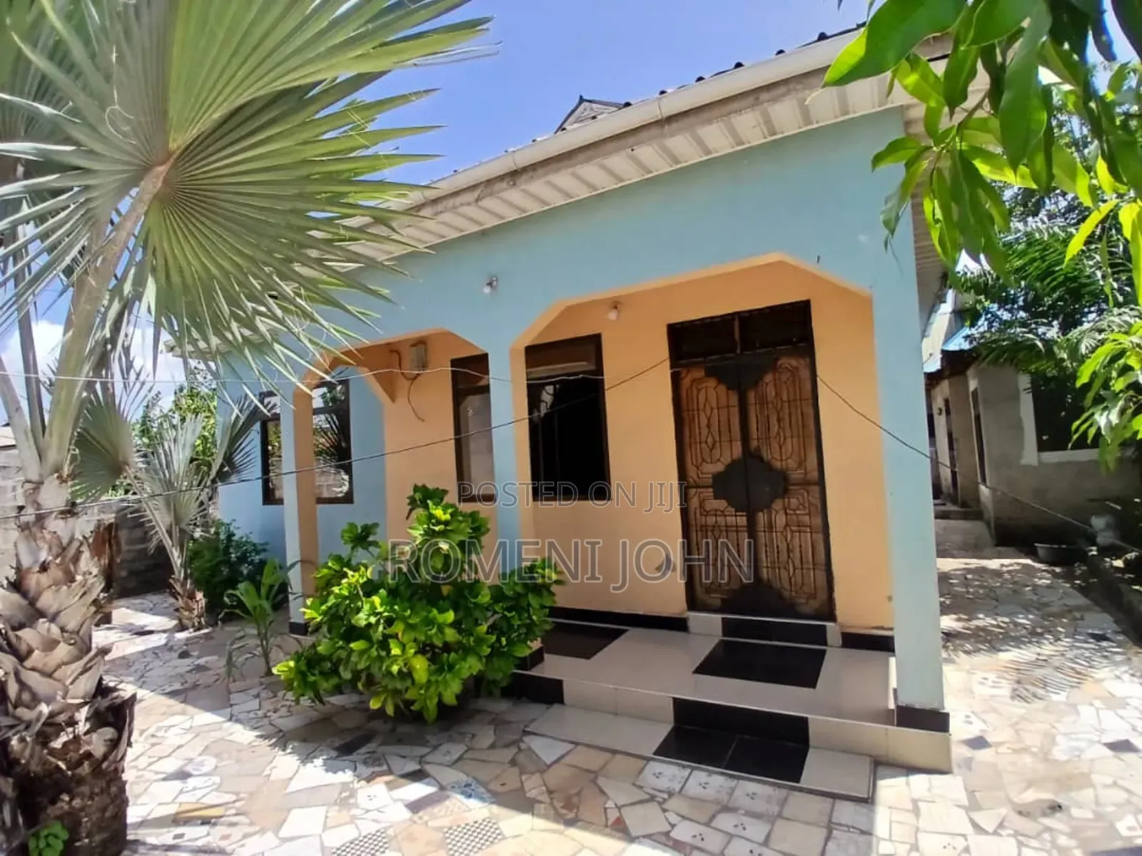 8bdrm Apartment in Tanzania Daresalaam, Ilala for sale in Ilala