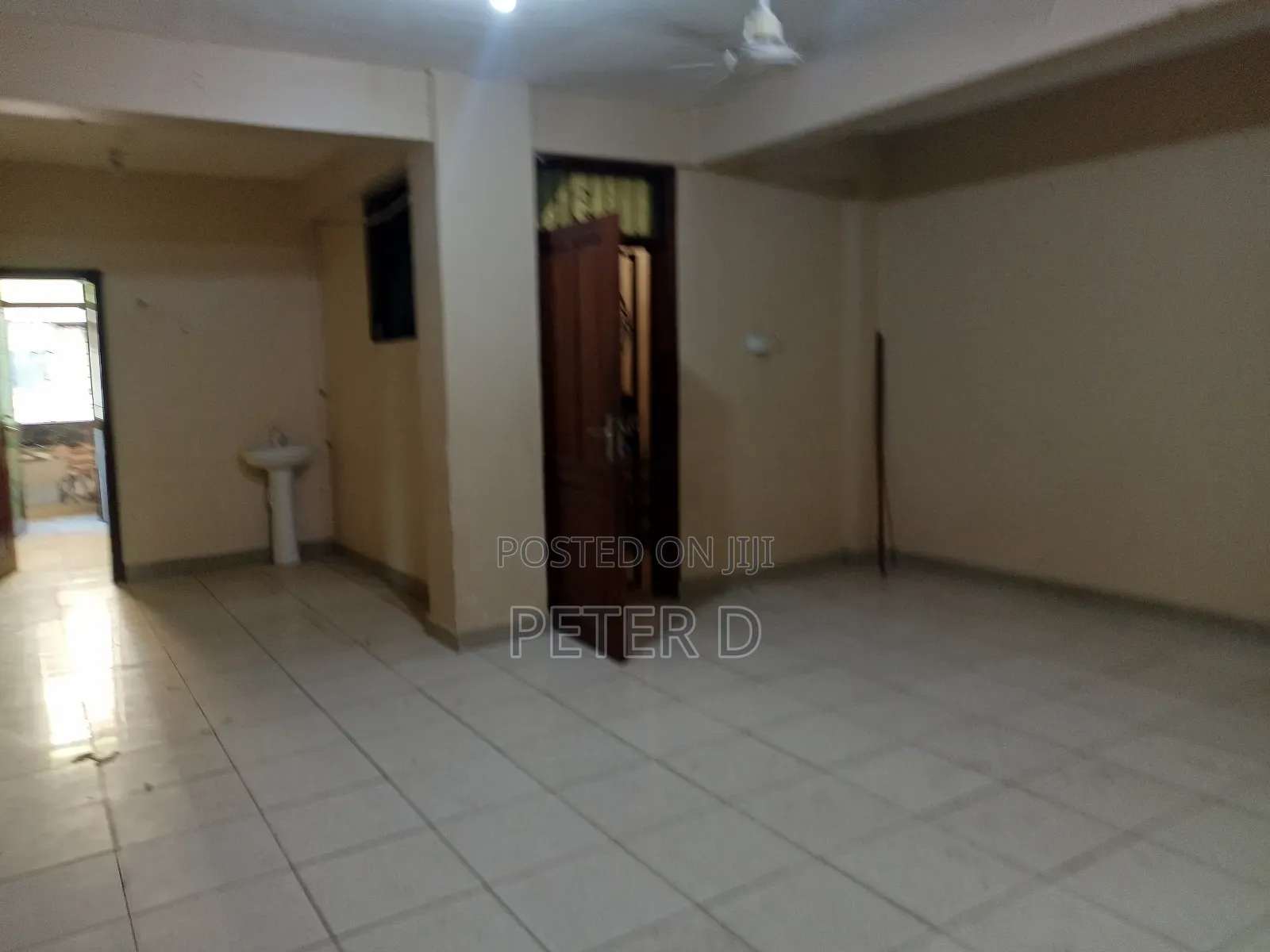 3bdrm Apartment in Kariakoo for rent in Kariakoo