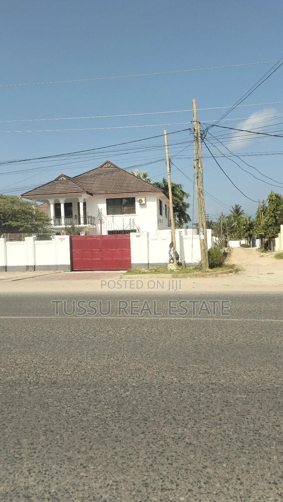 Mini Flat in Mwai Kibaki Rd, Kinondoni for sale in Kinondoni