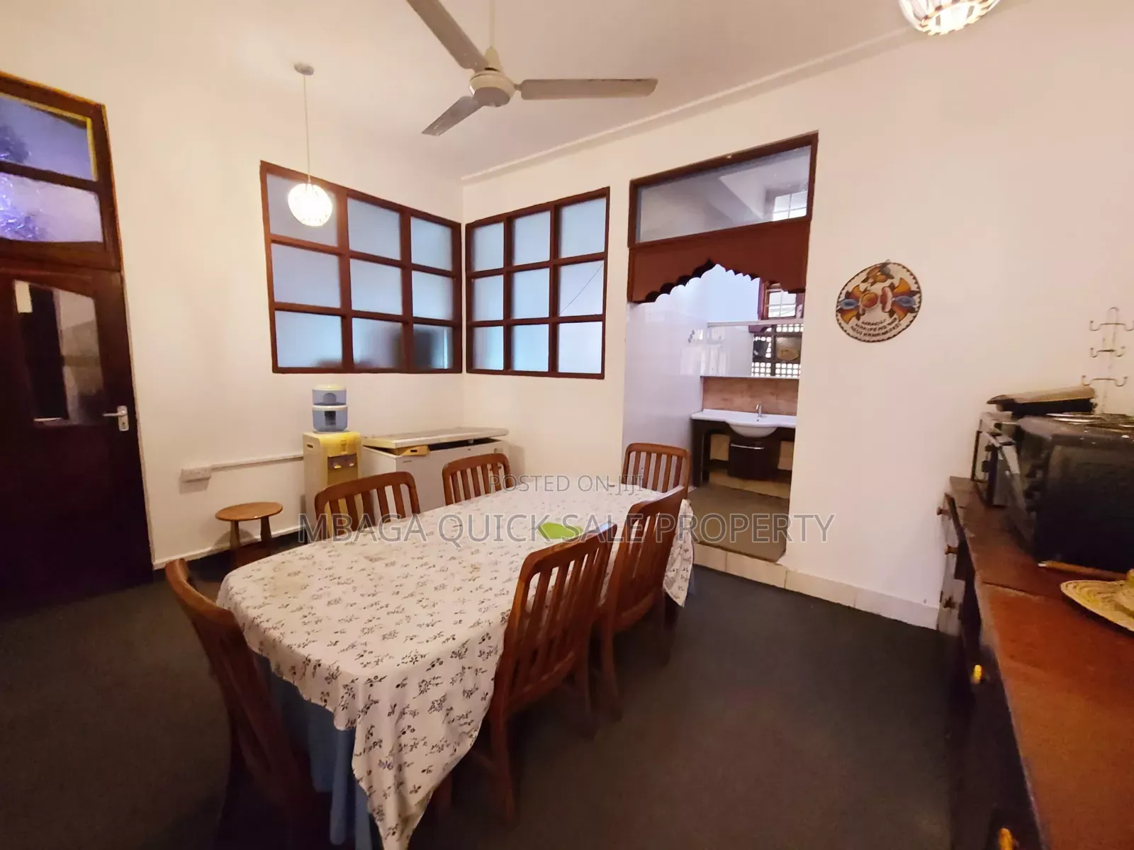 5bdrm House in Msasani for sale in Msasani