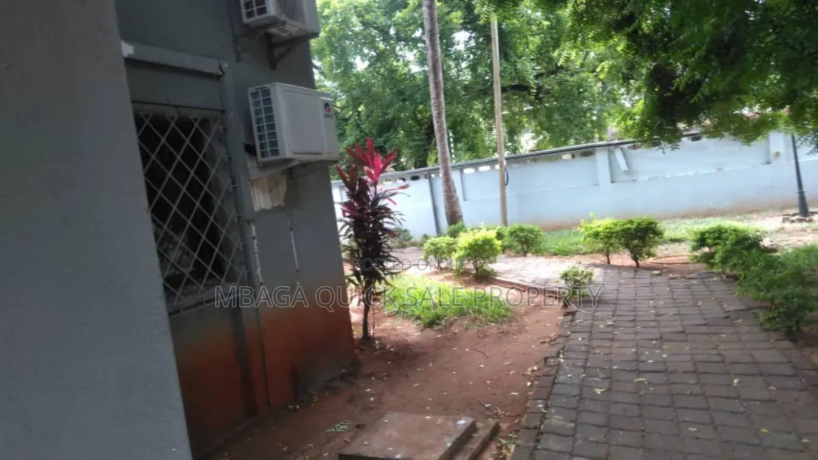 3bdrm House in Kawe Beach, Upanga East for rent in Upanga East