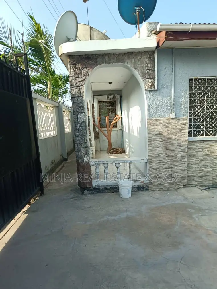 Plot With Demolished House for Sale in Kijitonyama Heko. in Kijitonyama