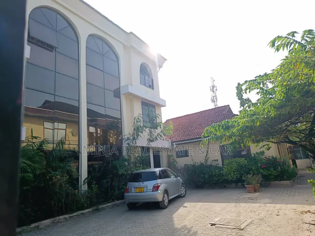9bdrm House in Kijitonyama for sale in Kijitonyama