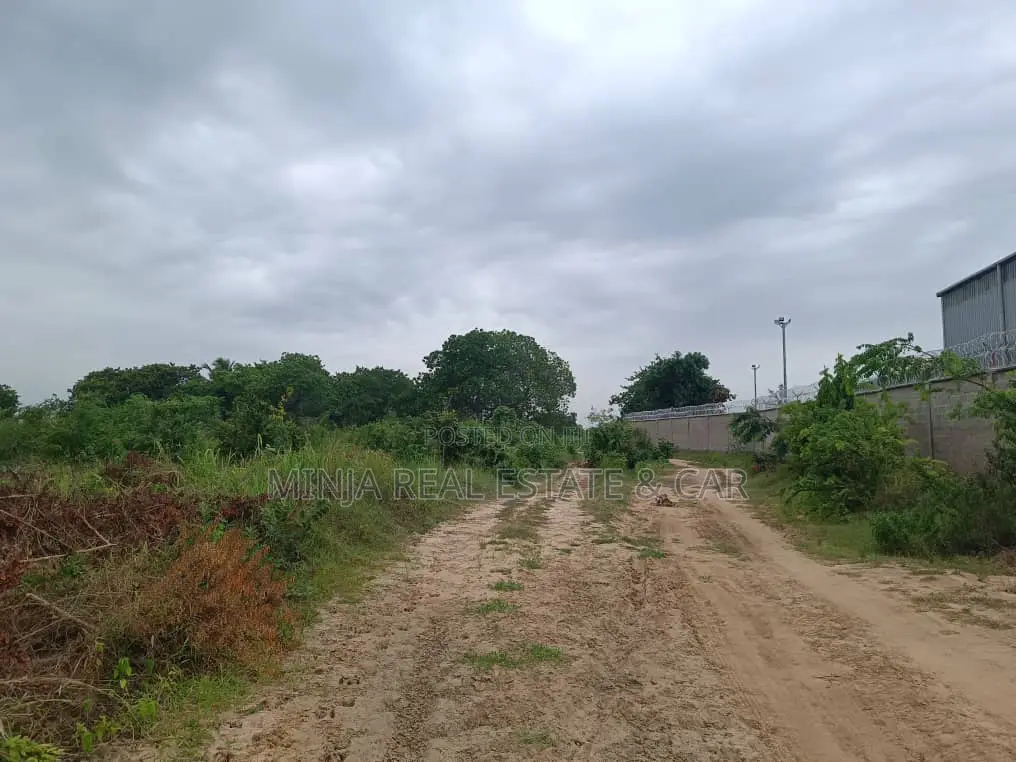 Heavy Industrial Plot for Sale in Kwala