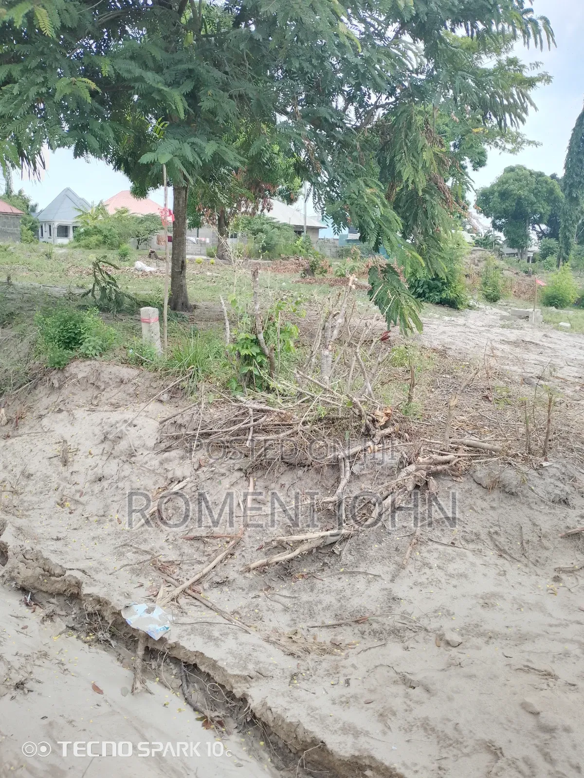 Kiwanja Kinauzwa Milioni 3.4 Ukonga Viwege. in Ilala