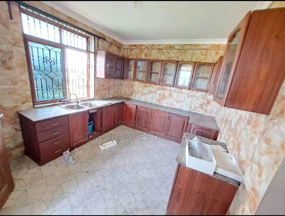 3bdrm Apartment in Mbezi for rent in Mbezi