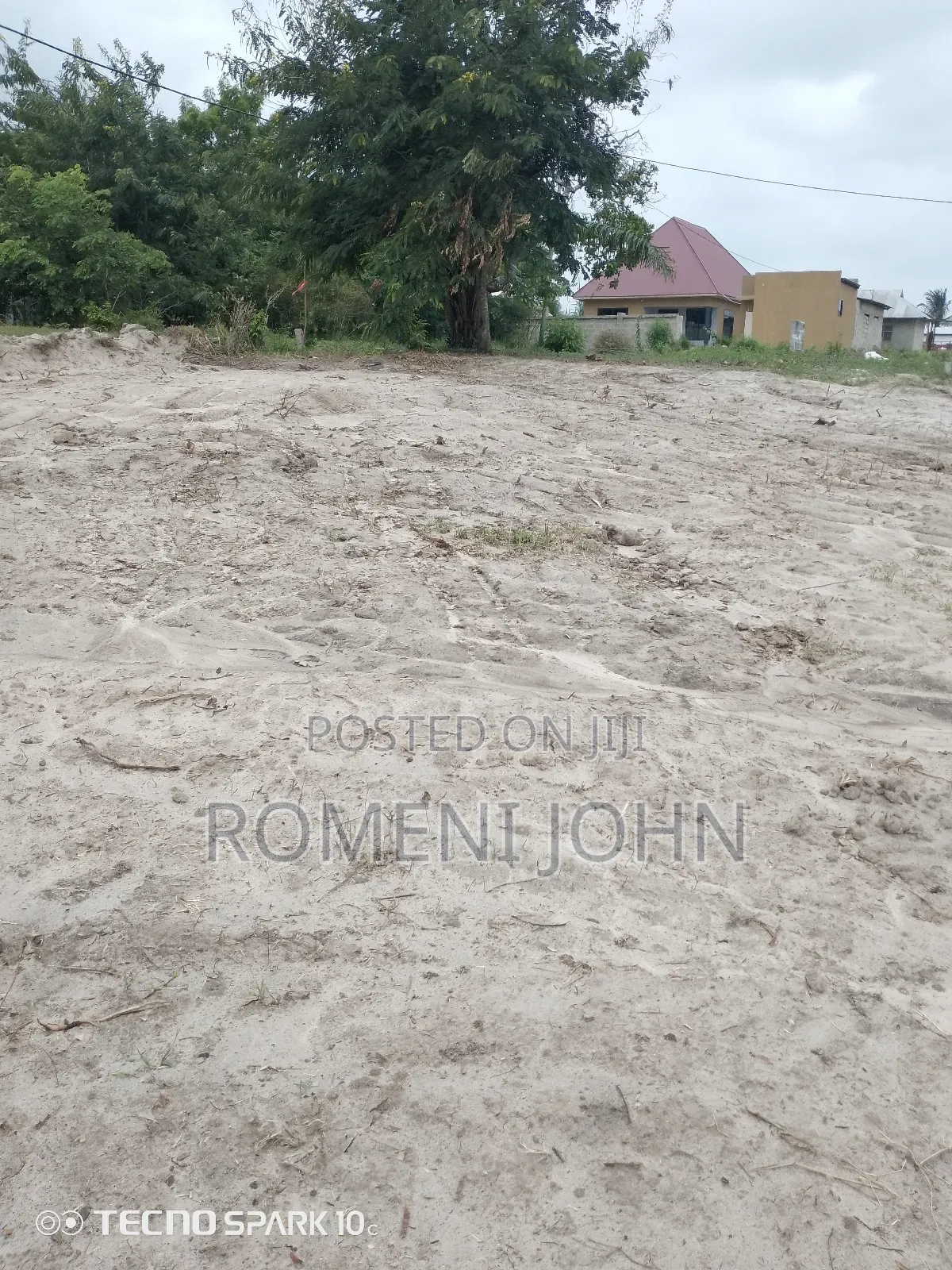Kiwanja Kinauzwa Milioni 3.3 Ukonga Majohe Viwege. in Ilala
