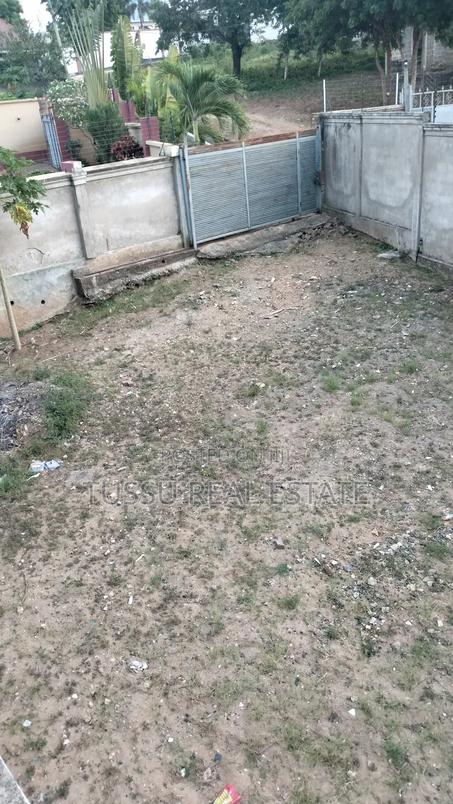 10bdrm Apartment in Kilimahewa Juu, Kinondoni for sale in Kinondoni